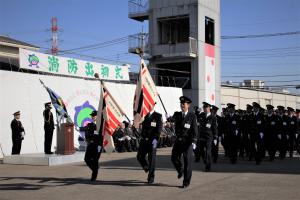 消防団の入場行進