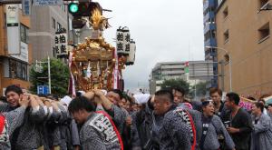 神輿の渡御