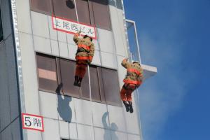 高層階からの降下訓練