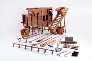 摘田・畑作用具の一部