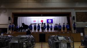 合唱コンクール並び方の練習の様子