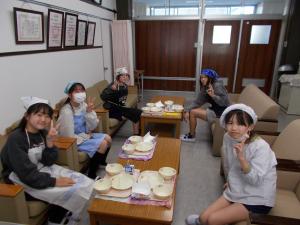 6年2組の校長室会食