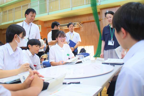 子どもすこやかシンポジウム