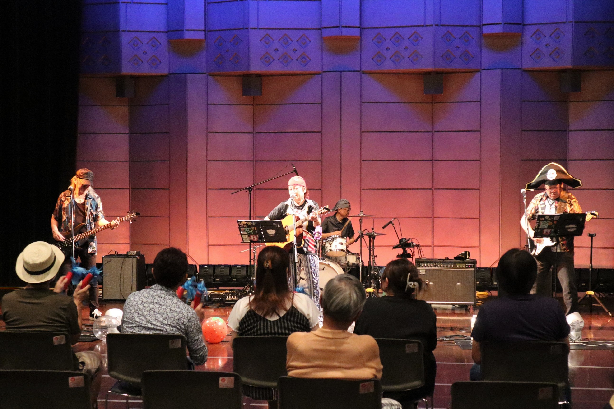 音楽ライブの発表