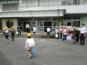 小中交流あいさつ運動2