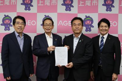 決算特別委員会提言提出