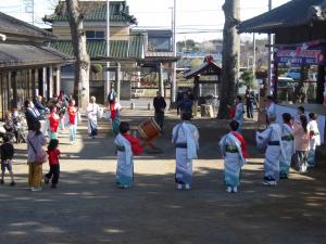 民謡踊り