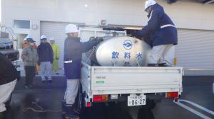 給水タンク設置の様子