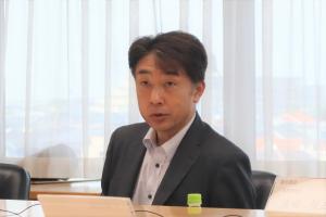 座談会