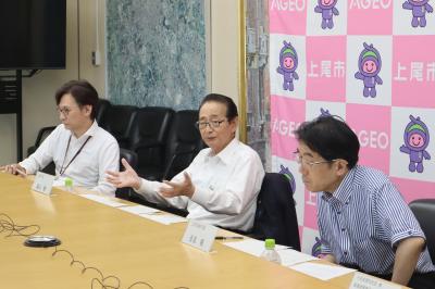 座談会