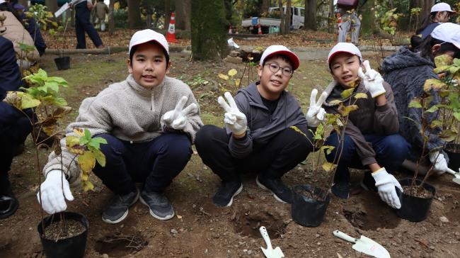 植樹の様子1