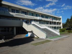 平方東小学校