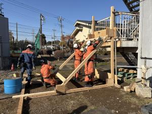 倒壊建物の安定化訓練
